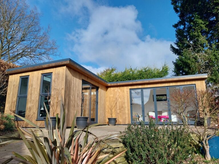 L-shaped gym and room